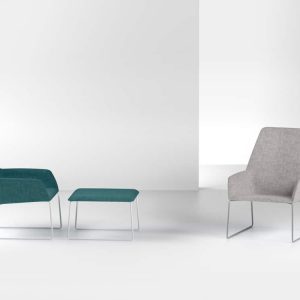 Sloop 70 pouf a slitta Segis